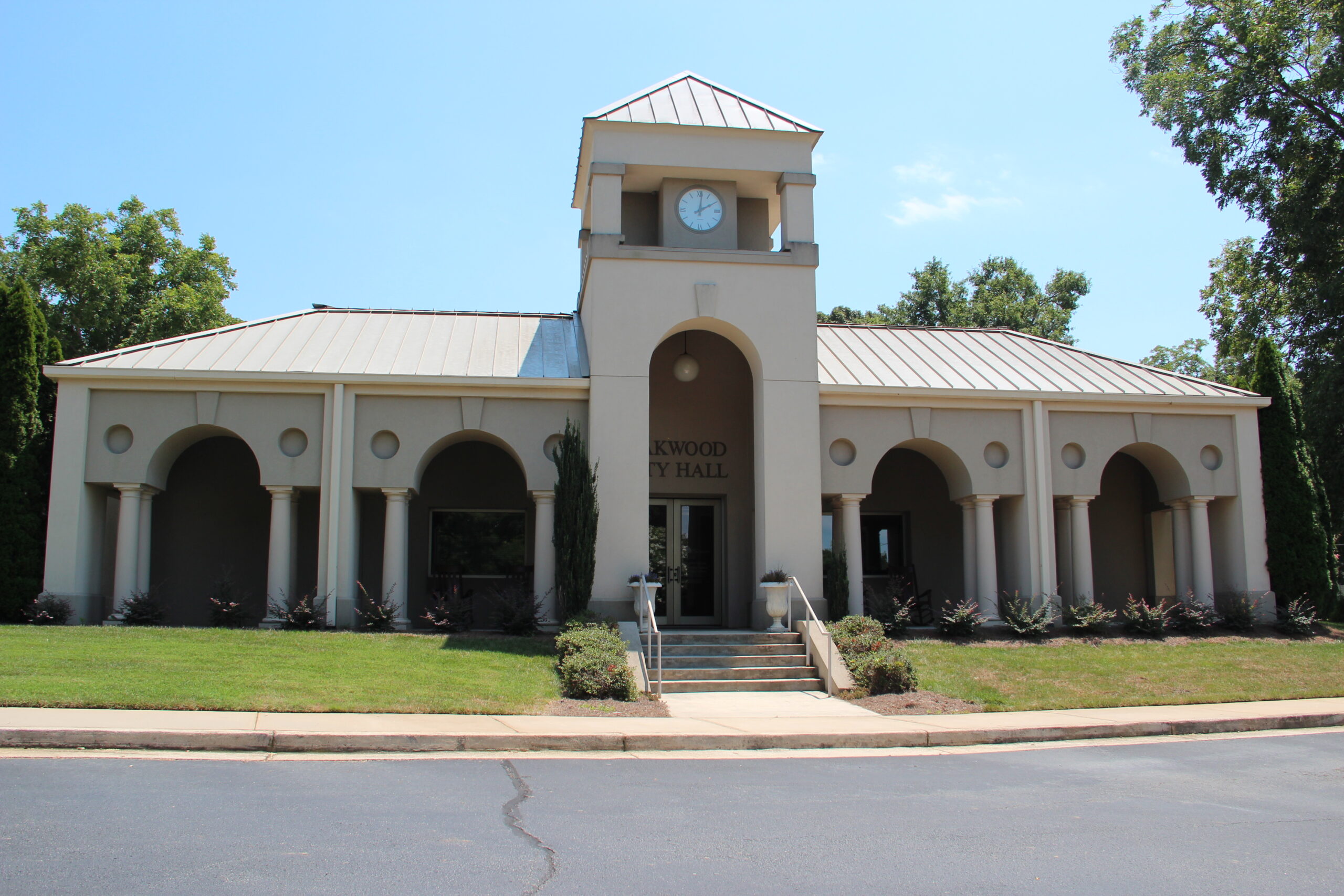 Oakwood, GA